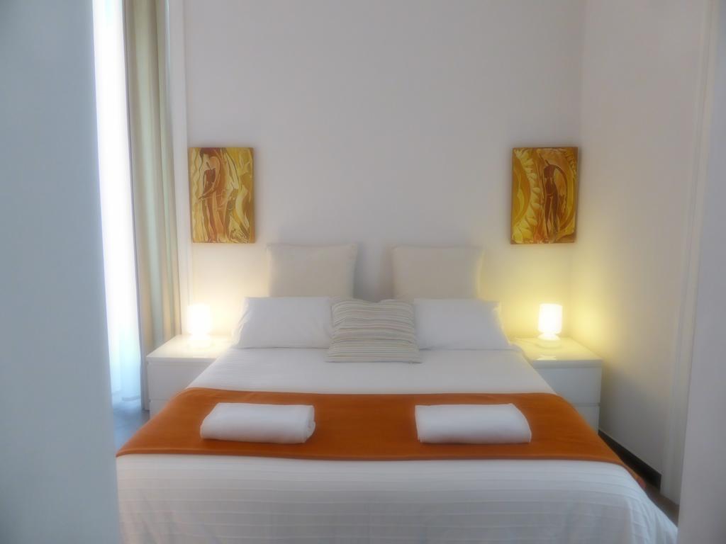 Ibed Napoli B&B ภายนอก รูปภาพ
