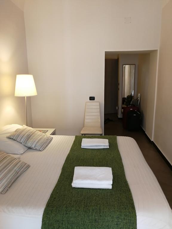 Ibed Napoli B&B ภายนอก รูปภาพ